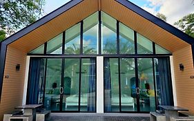 ทรายทอง รีสอร์ท